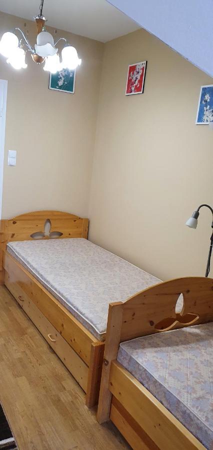 Venusz Apartman Черкеселе Екстер'єр фото