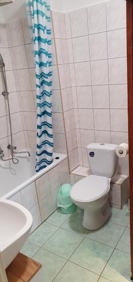Venusz Apartman Черкеселе Екстер'єр фото
